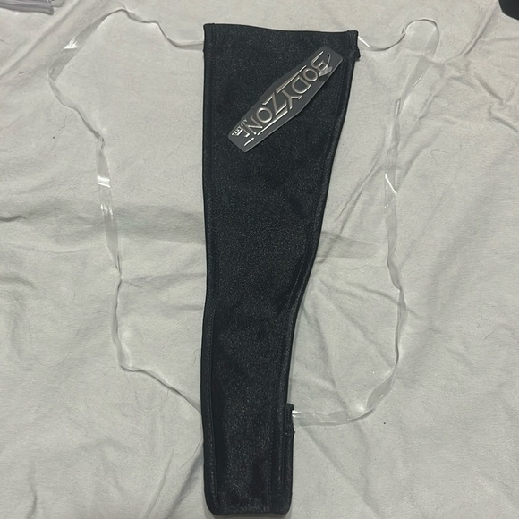 Invisible Thong - Black - One Size - NWT - Straps are virtually invisible. - Picture 1 of 3